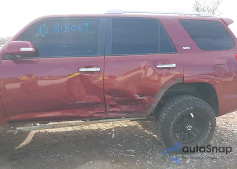 2010 Toyota 4Runner Sr5 V6 z USA, uszkodzony, nr VIN JTEBU5JR0A5021213